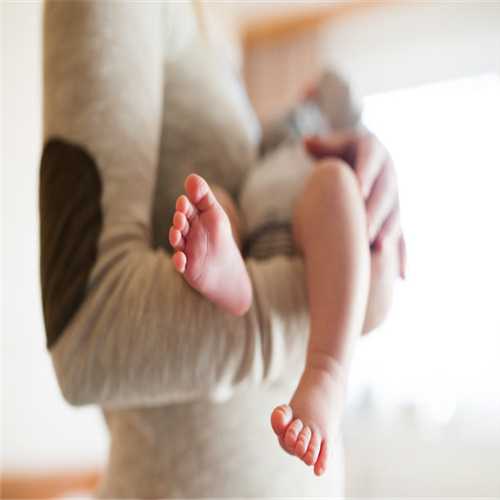 美国试管婴儿选择单胎移植保障女性生育健康